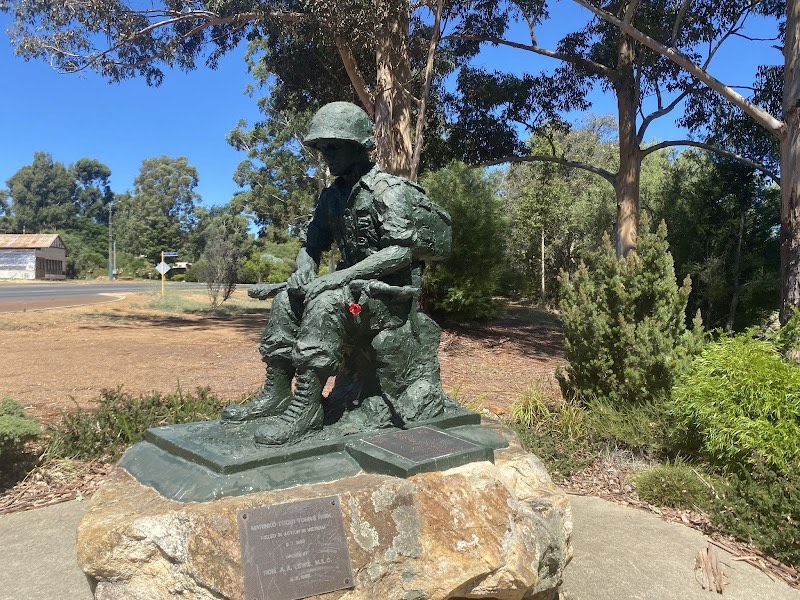 Marinko Tomas memorial