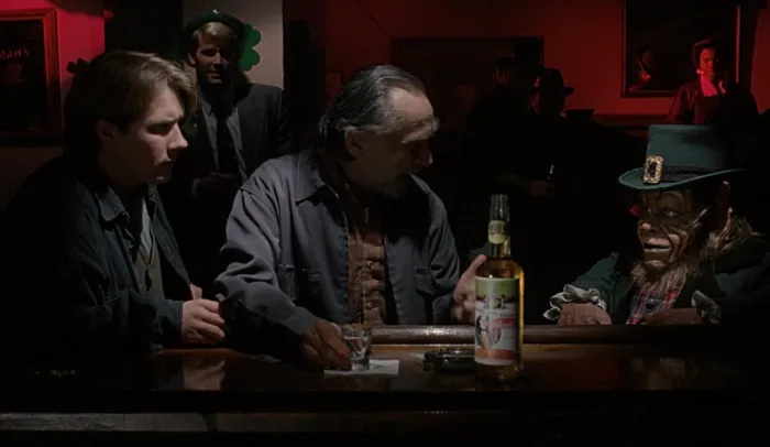 Scena iz filma Leprechaun 2(1994) 1