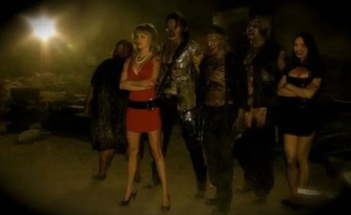 Scena iz filma Trailer Park of Terror(2008) 1