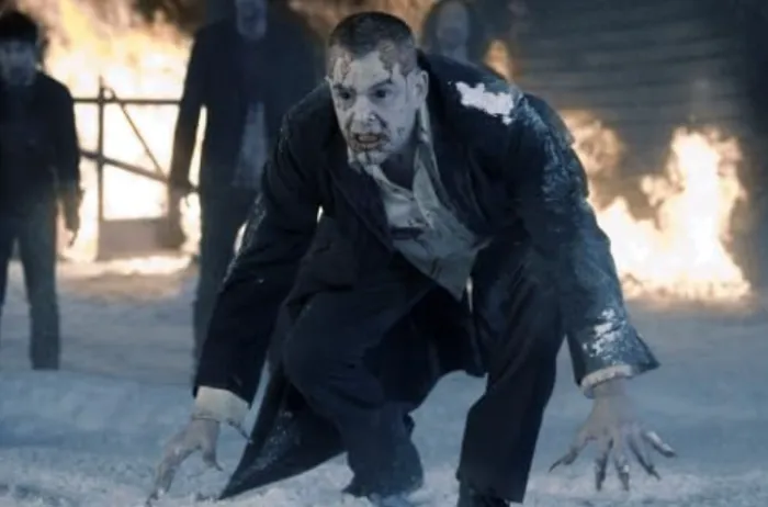 Scena iz filma 30 Days of Night(2007) 2