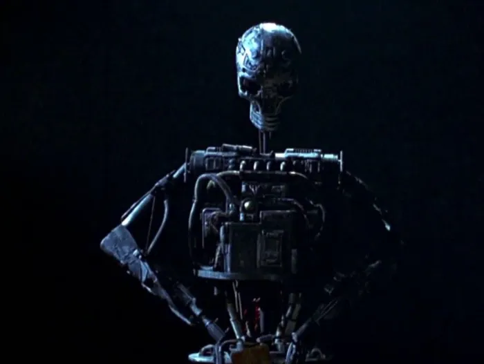 Scena iz filma Hellraiser IV: Bloodline(1996) 2
