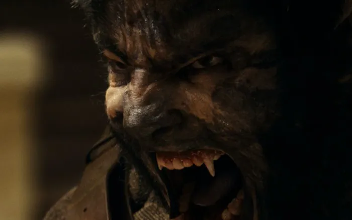 Scena iz filma The Wolfman(2010) 2