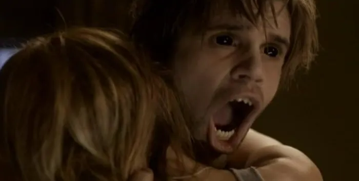 Scena iz filma 30 Days of Night: Dark Days(2010) 3