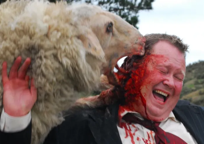 Scena iz filma Black Sheep(2006) 3