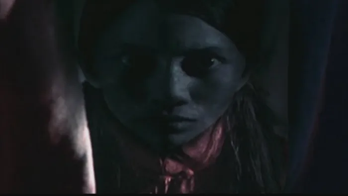 Scena iz filma The Maid(2005) 2