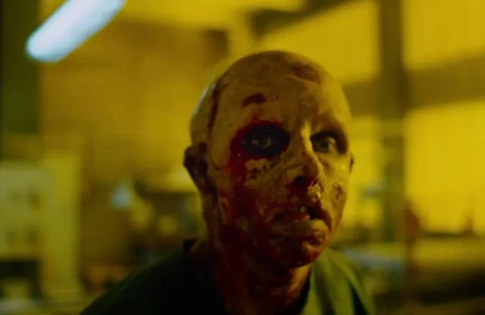 Scena iz filma Creep(2004) 3