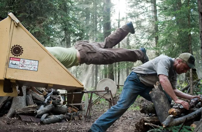 Scena iz filma Tucker & Dale vs Evil(2010) 3