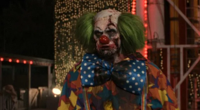 Scena iz filma Zombieland(2009) 2