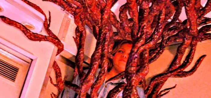 Scena iz filma Species(1995) 1