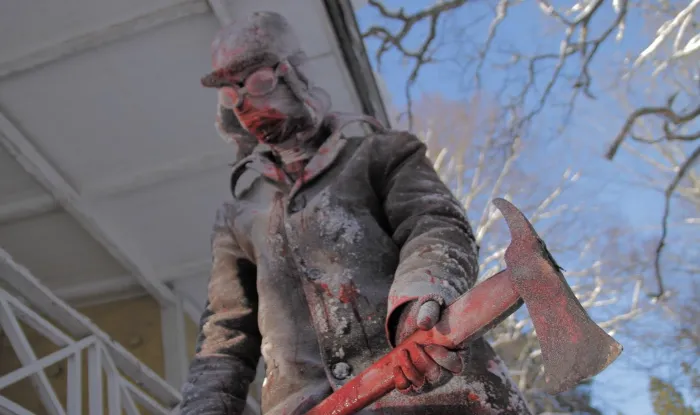 Scena iz filma Blood Runs Cold(2011) 2