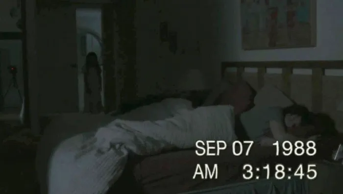 Scena iz filma Paranormal Activity 3(2011) 3