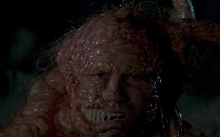 Scena iz filma Slither(2006) 3