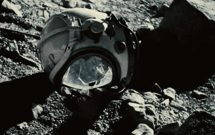 Scena iz filma Apollo 18(2011) 2