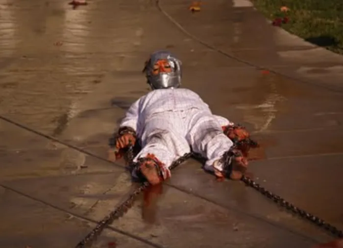 Scena iz filma Chain Letter(2010) 3