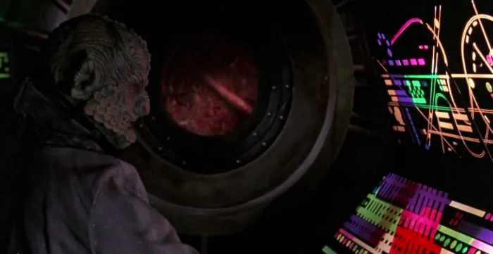 Scena iz filma TerrorVision(1986) 3