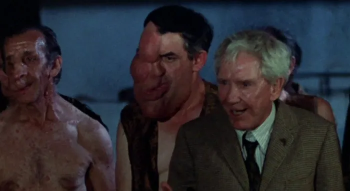 Scena iz filma The Sentinel(1977) 3