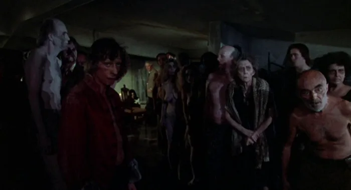 Scena iz filma The Sentinel(1977) 1