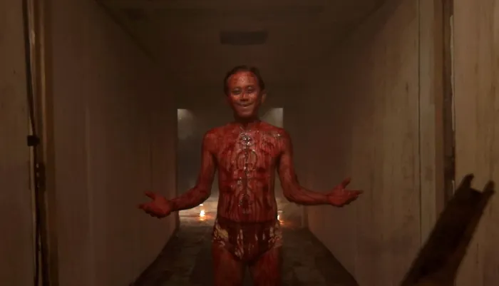 Scena iz filma V/H/S 2(2013) 3