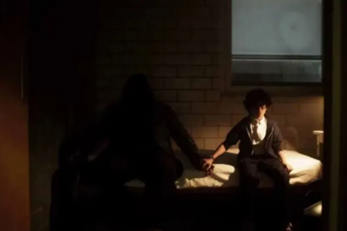 Scena iz filma Sanitarium(2013) 3