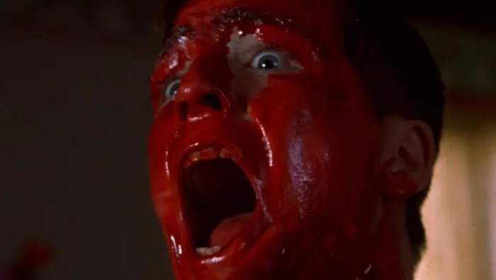 Scena iz filma Stir of Echoes(1999) 2