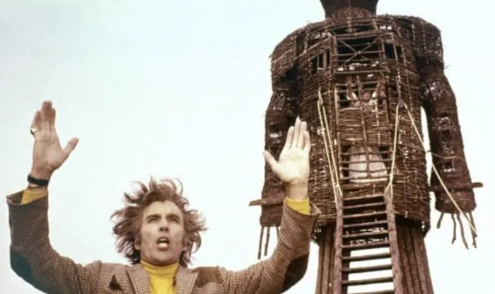 Scena iz filma The Wicker Man(1975) 2