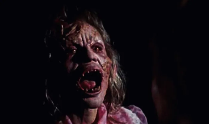 Scena iz filma Night of the Demons(1988) 3