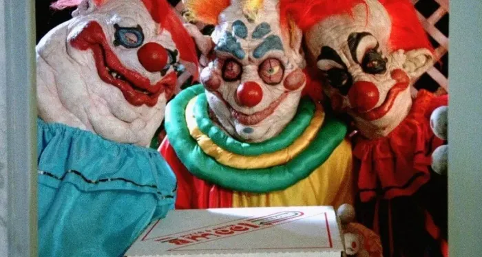 Scena iz filma Killer Klowns from Outer Space(1988) 3
