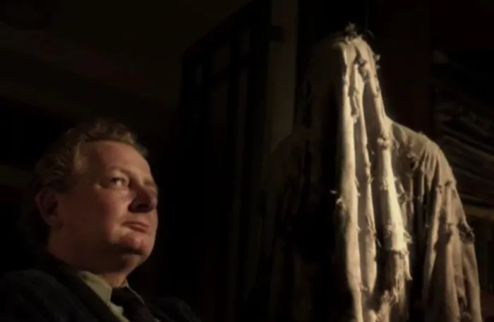 Scena iz filma Housebound(2014) 3