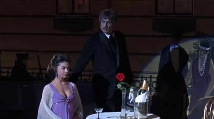 Scena iz filma The Abominable dr. Phibes(1971) 1