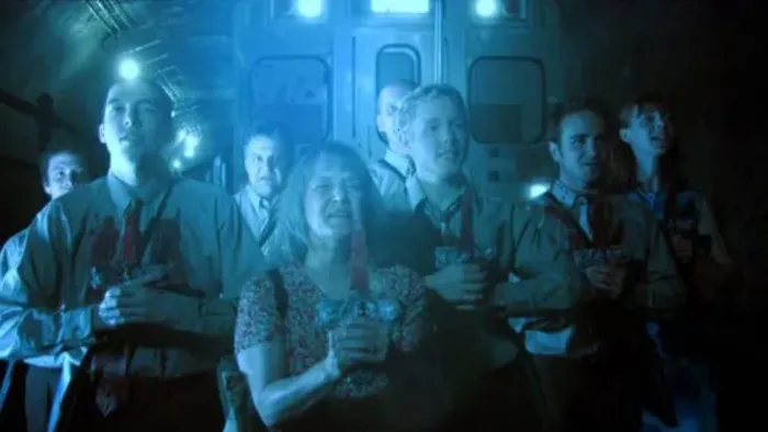Scena iz filma End of the Line(2007) 1