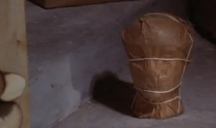 Scena iz filma Asylum(1972) 2