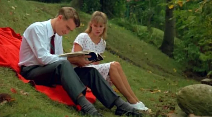 Scena iz filma Pin(1988) 1