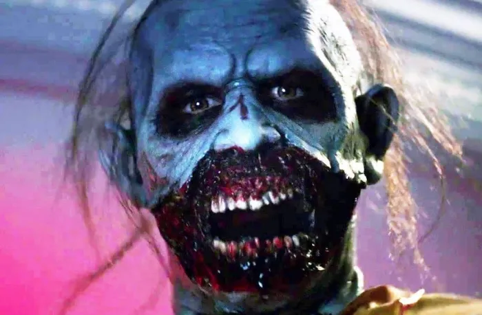Scena iz filma Tales of Halloween(2015) 2