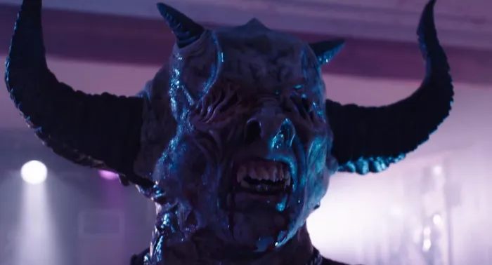 Scena iz filma Deathgasm(2015) 2