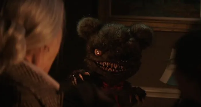 Scena iz filma Krampus(2015) 2