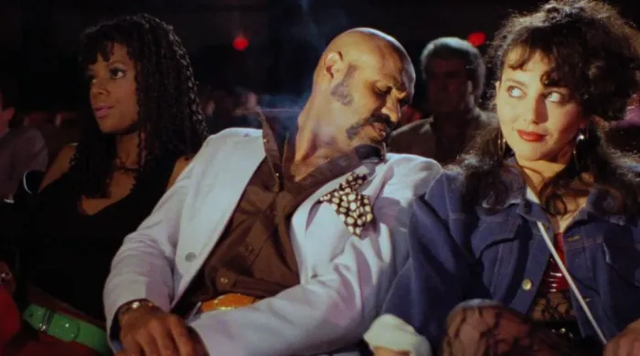 Scena iz filma Demons(1985) 1