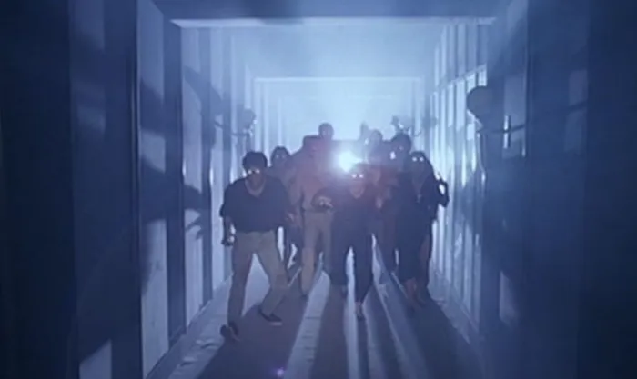Scena iz filma Demons 2(1986) 1
