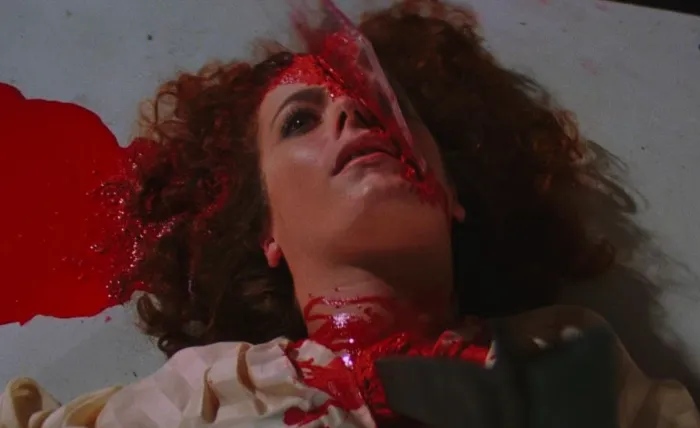 Scena iz filma Suspiria(1977) 3