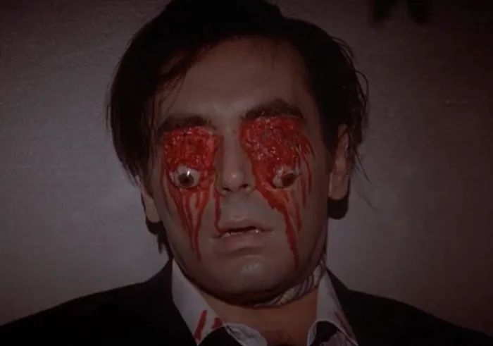 Scena iz filma Inferno(1980) 2