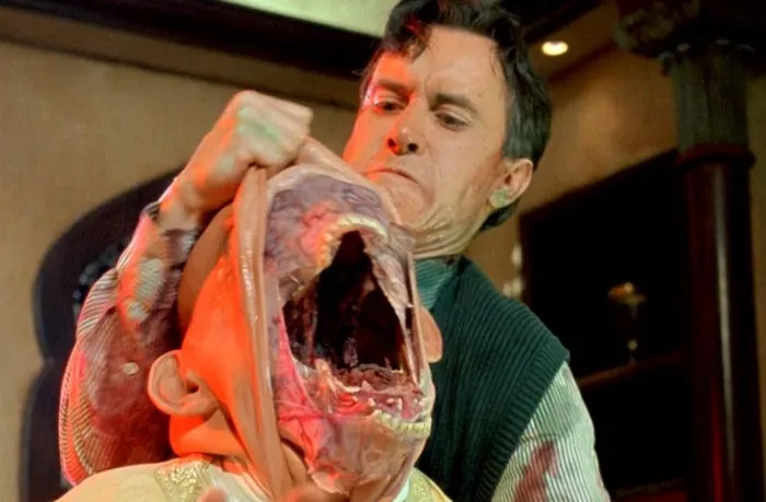 Scena iz filma Necronomicon(1993) 2