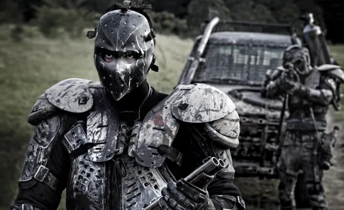 Scena iz filma Wyrmwood(2014) 3
