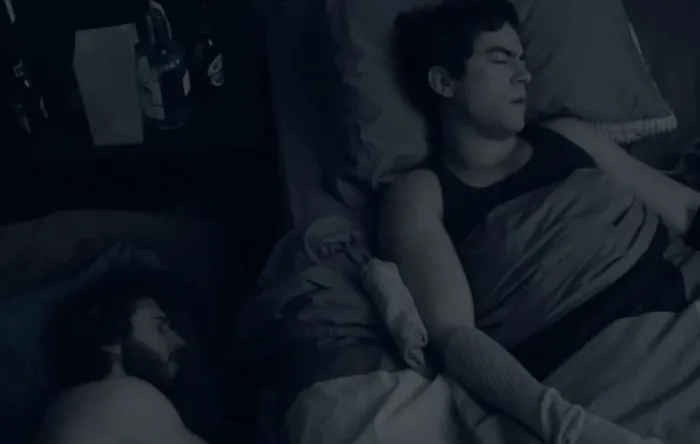 Scena iz filma They Look Like People(2015) 1