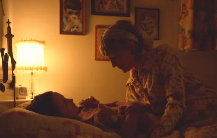 Scena iz filma Holidays(2016) 2