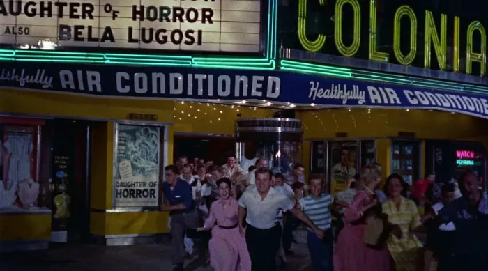 Scena iz filma The Blob(1958) 3