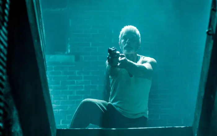 Scena iz filma Don't Breathe(2016) 2