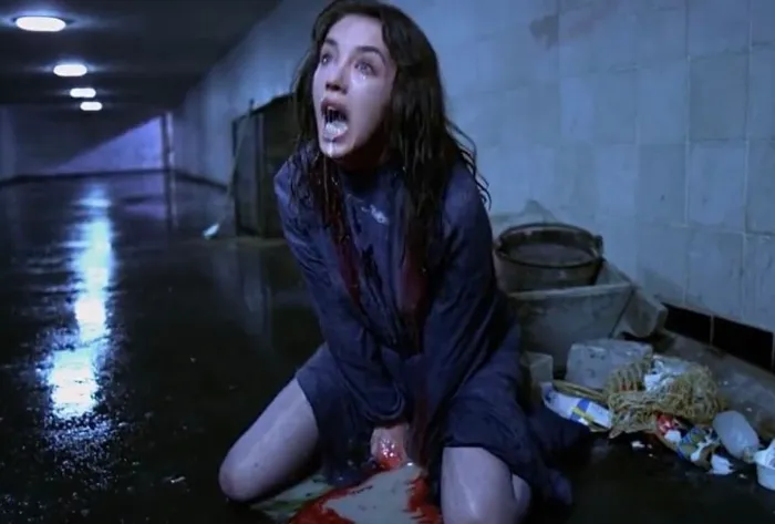 Scena iz filma Possession(1981) 2