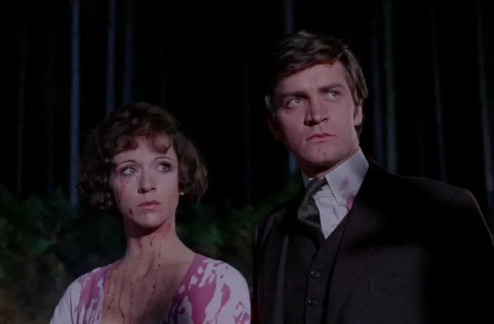 Scena iz filma The Devil Rides Out(1968) 1