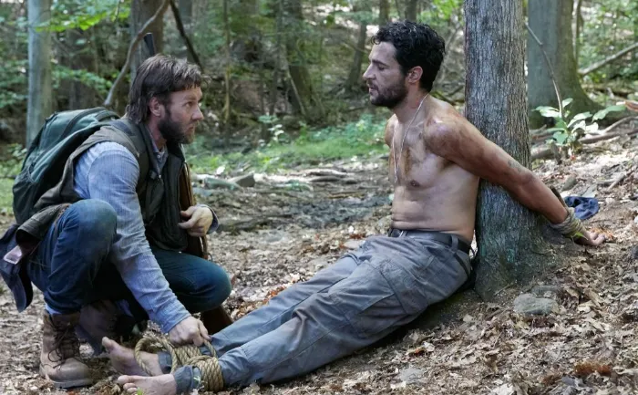 Scena iz filma It Comes at Night(2017) 3