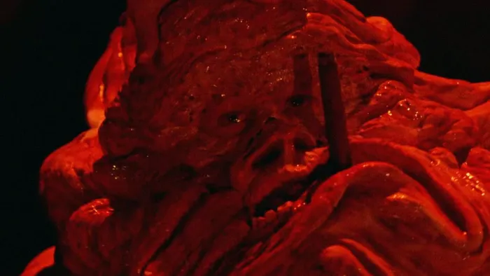 Scena iz filma Society(1989) 2