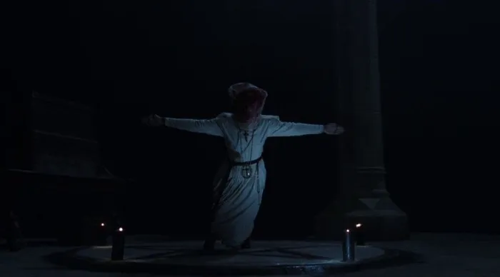Scena iz filma The Nun(2018) 3